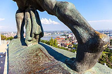 厂商宣布《量子误差》首发将提供“新游戏+”模式